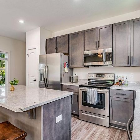 Beach Flow Bungalow-Mins To Downtown-Dining-Base Pensacola Bagian luar foto