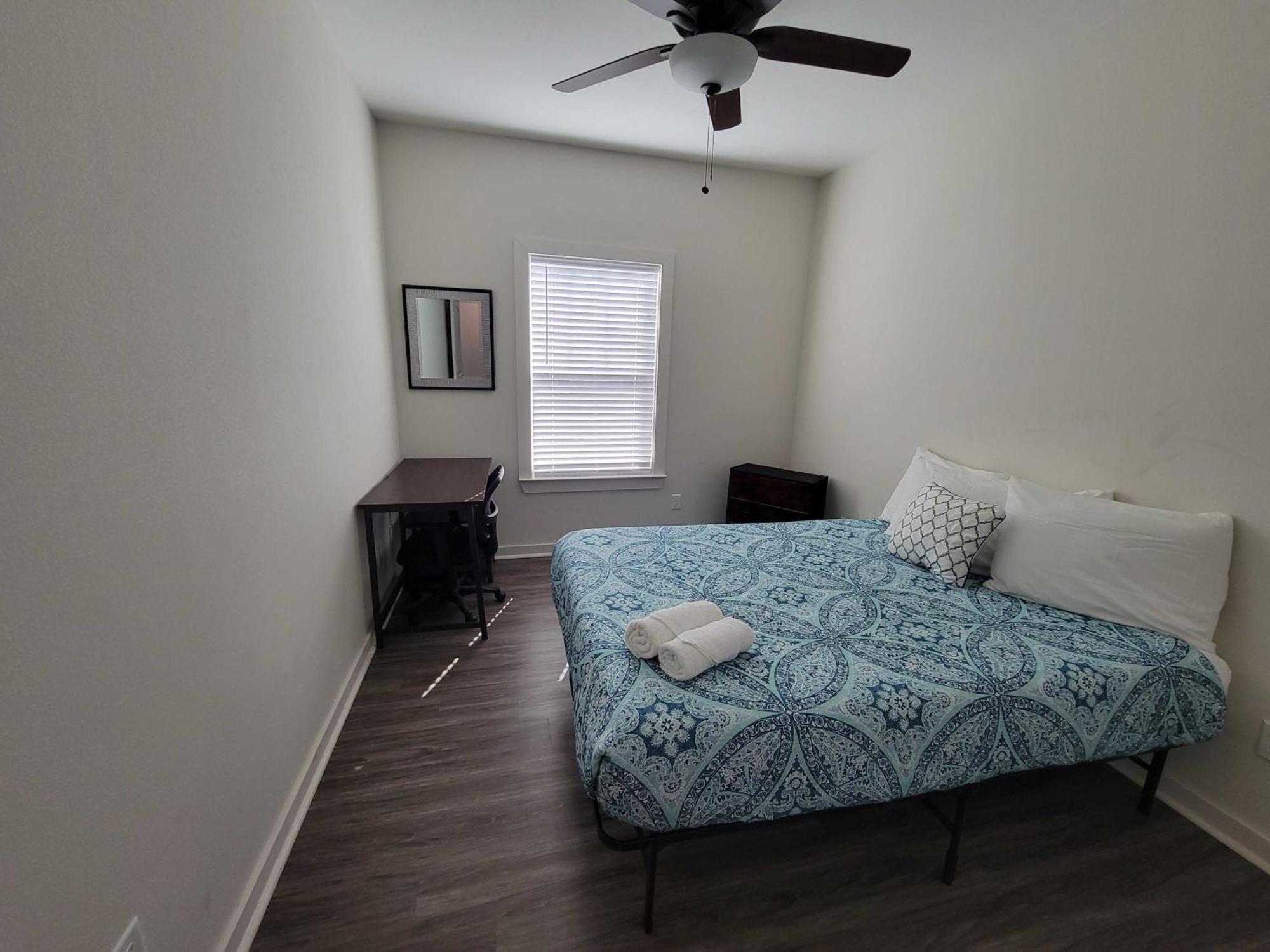 Beach Flow Bungalow-Mins To Downtown-Dining-Base Pensacola Bagian luar foto