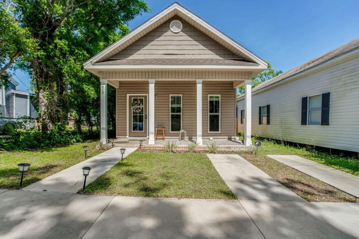 Beach Flow Bungalow-Mins To Downtown-Dining-Base Pensacola Bagian luar foto