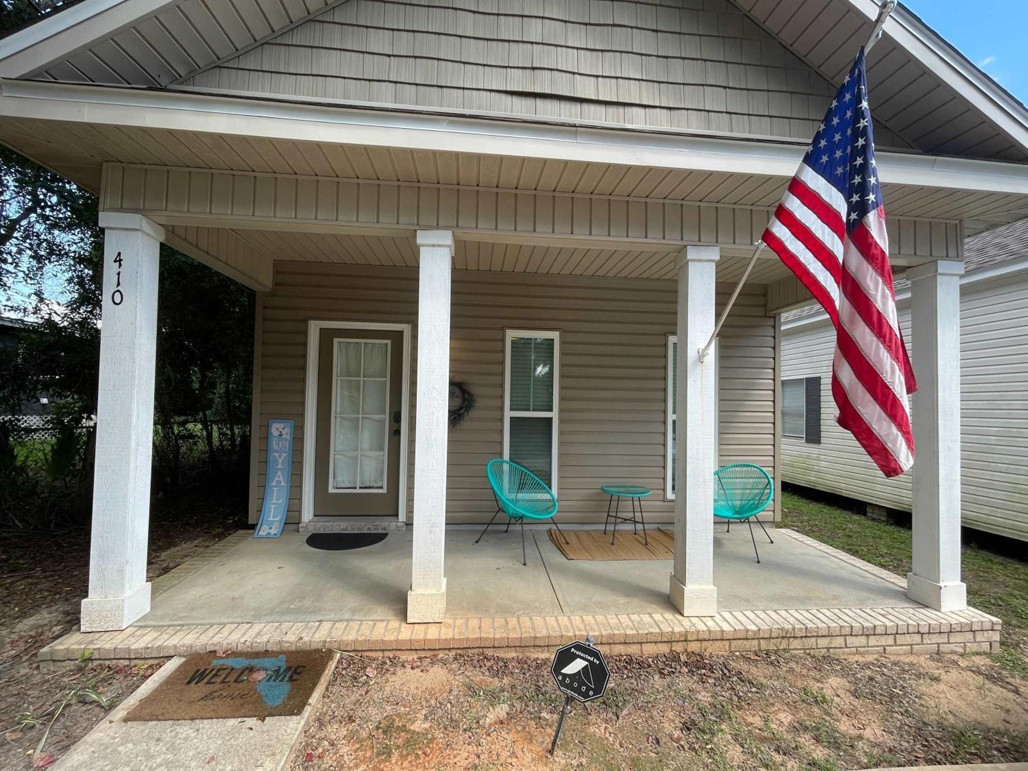 Beach Flow Bungalow-Mins To Downtown-Dining-Base Pensacola Bagian luar foto